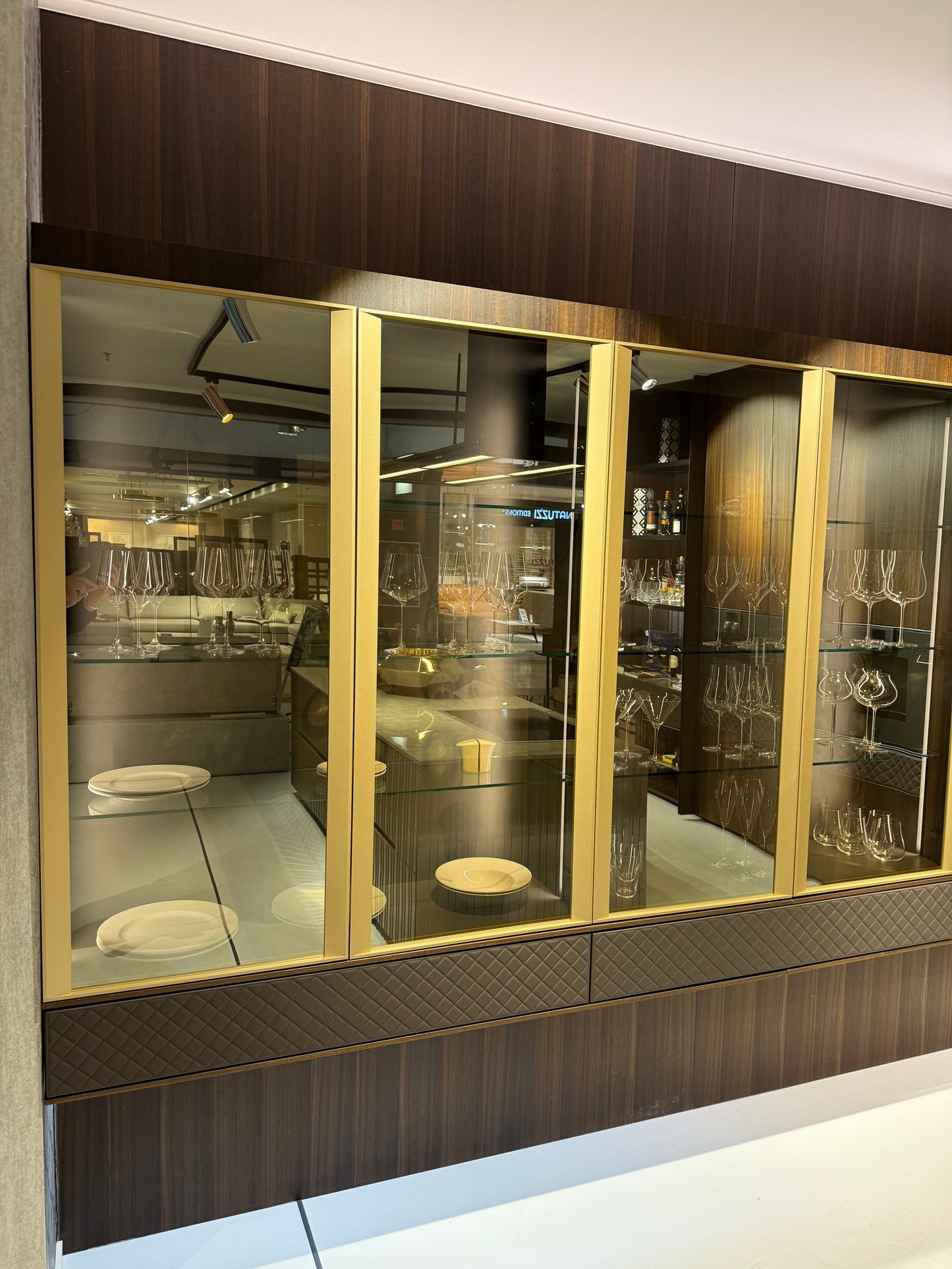 ASTER "PURE GLAM" KONYHA + SZIGET