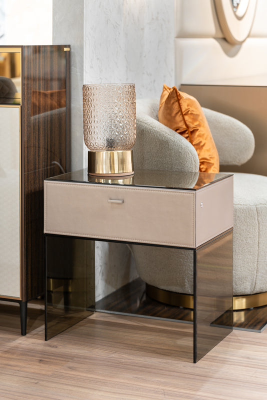 Rosso éjjeliszekrény