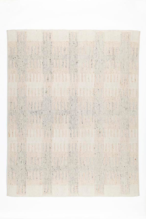 Révész Eszter: MENKAR gyapjúszőnyeg